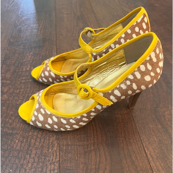 J.Crew shoes  yellow and tan With polkadots - Picture 4 of 5